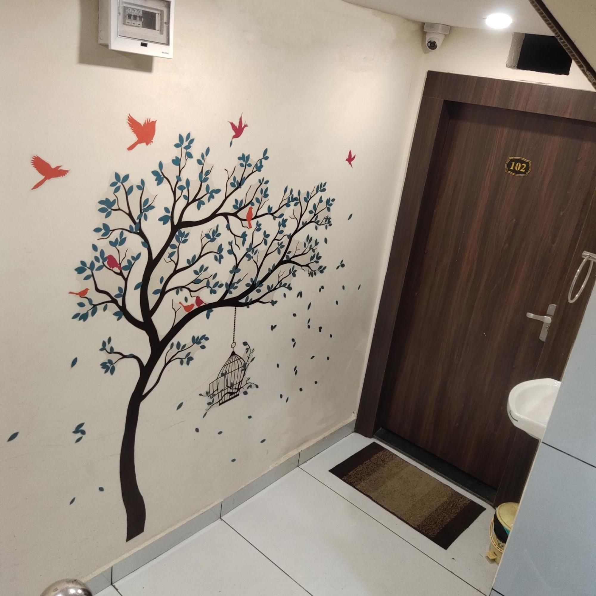 Hotel Shipra Inn Уджайн Екстериор снимка